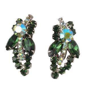 Vintage 60s Juliana DeLizza & Elster Green Leaf Silvertone Clip On Earrings